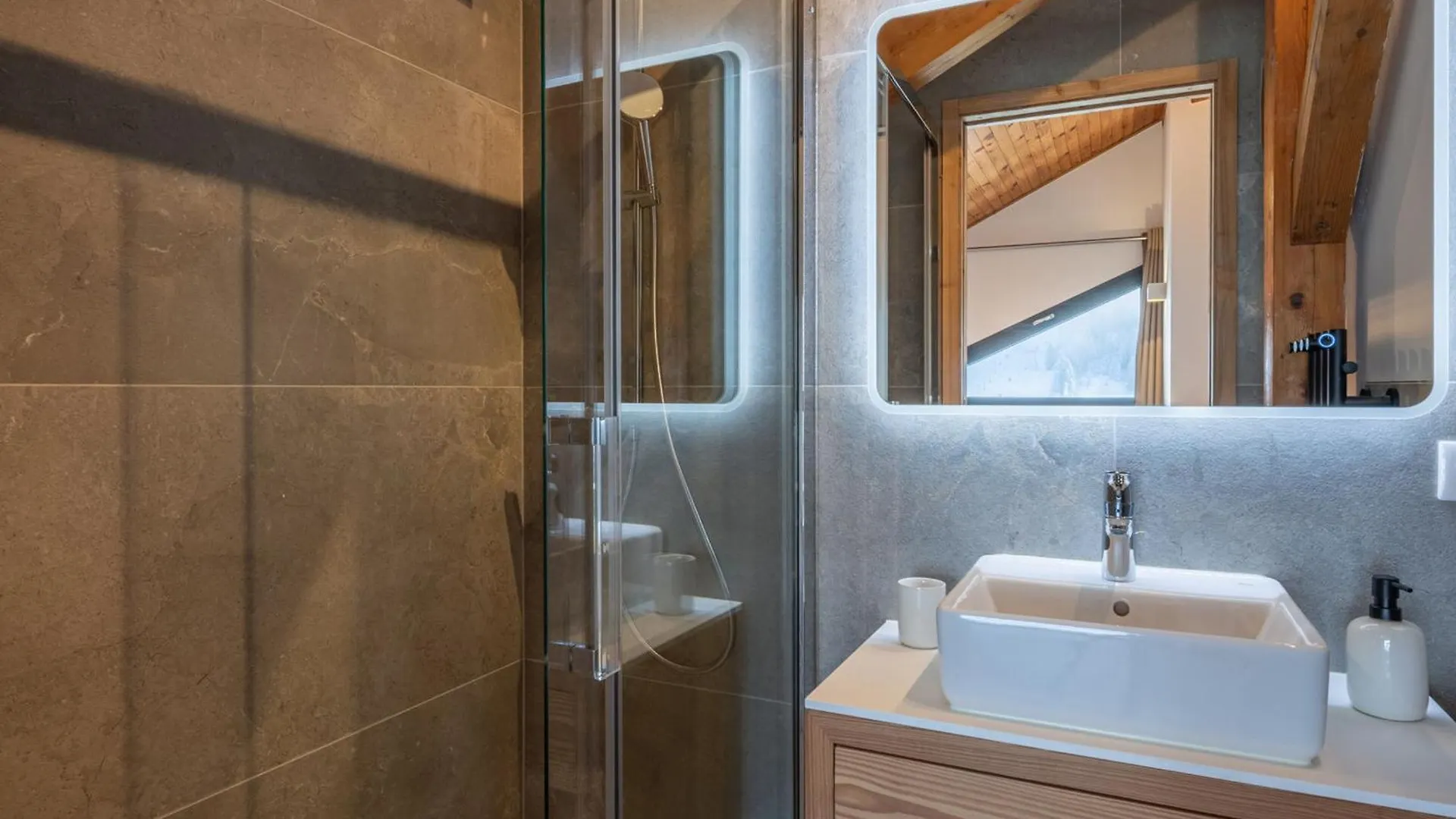 Chalet Moderne, 5 Chambres, Proche Remontees, Parking, Wi-Fi - Fr-1-754-88 Morzine France